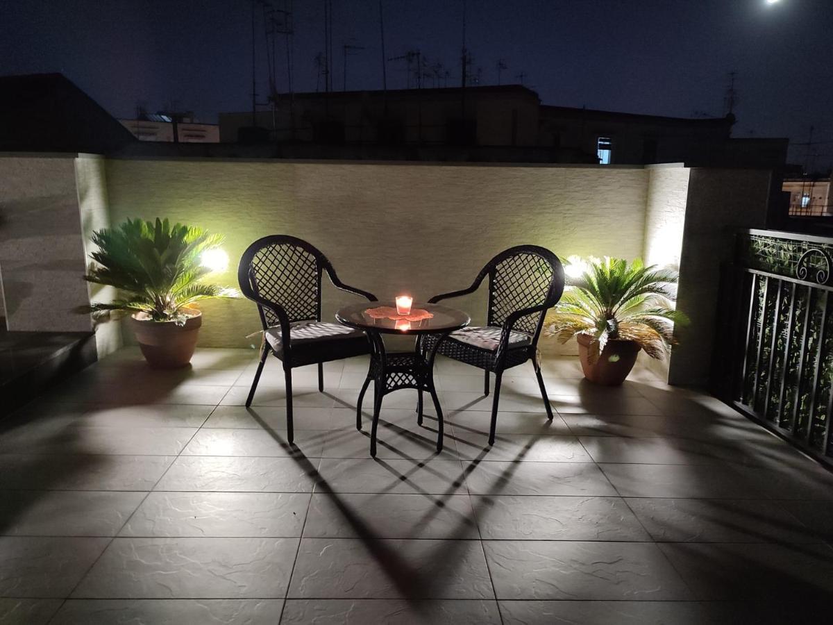 La Terrazza Del Corso Apartment Наполи Екстериор снимка