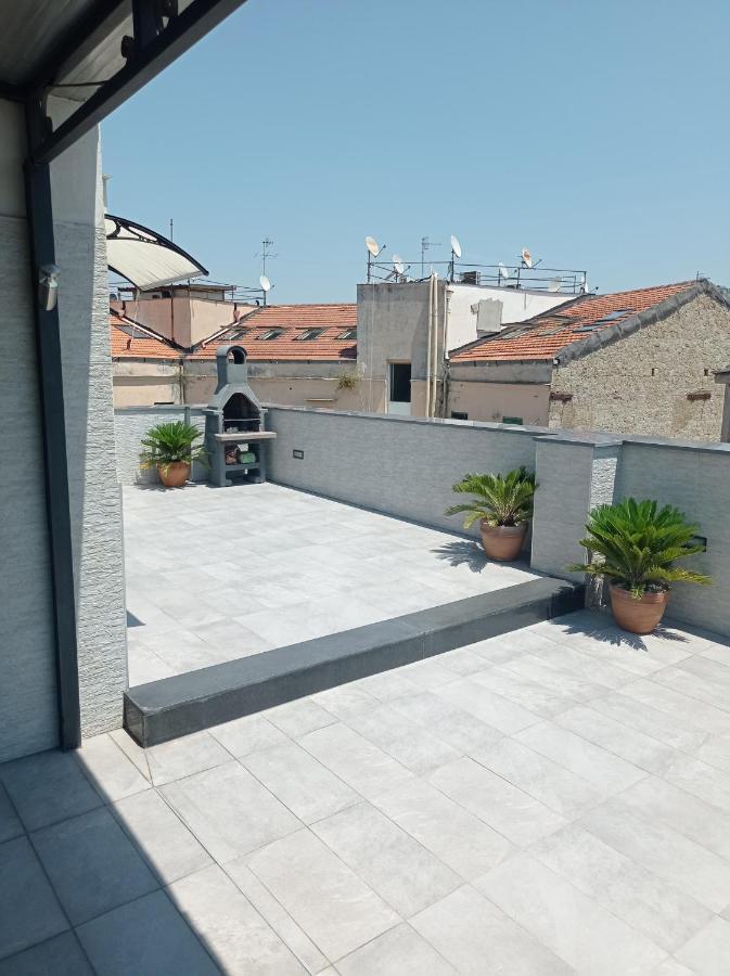 La Terrazza Del Corso Apartment Наполи Екстериор снимка
